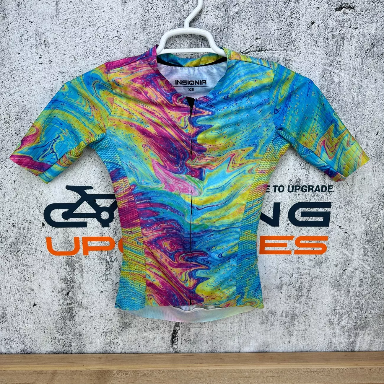Light Use! Insiqnia Short Sleeve XS Tie Dye Cycling Jersey