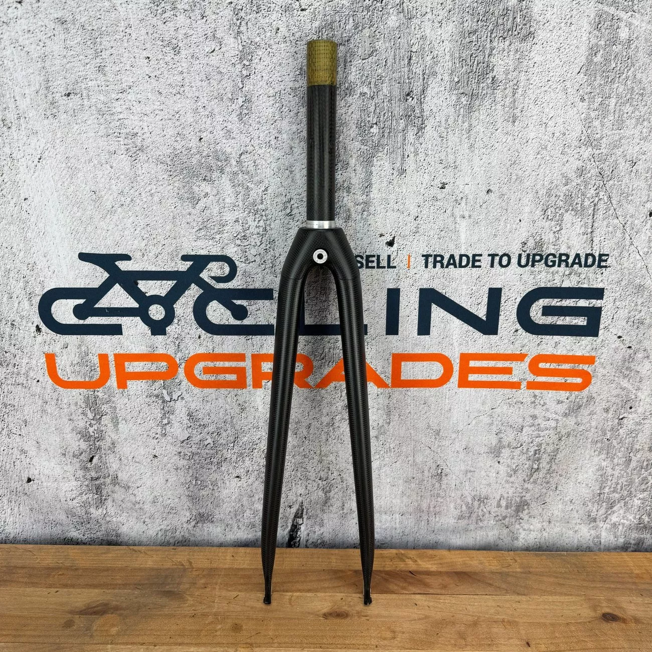 New! THM Stiletto Lite UMS 170mm SteererCenter-Mount Fork + Aero Crown Cover