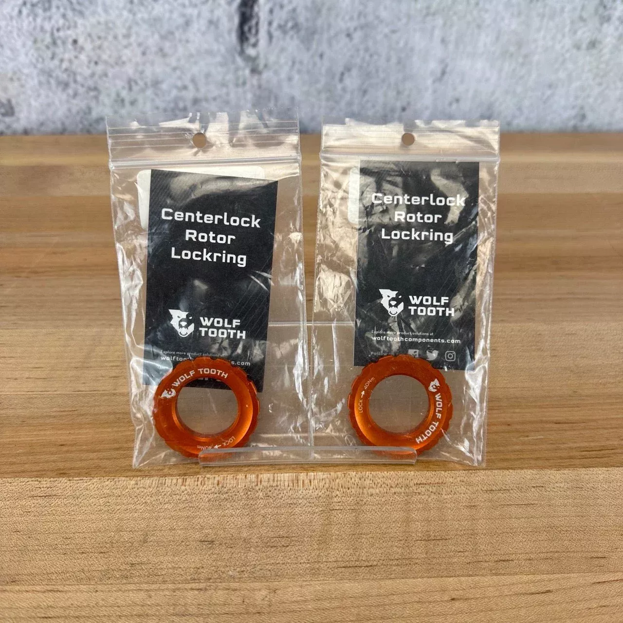 New! Wolf Tooth Center-Lock External Orange Pair Lock Rings 21g MSRP 34