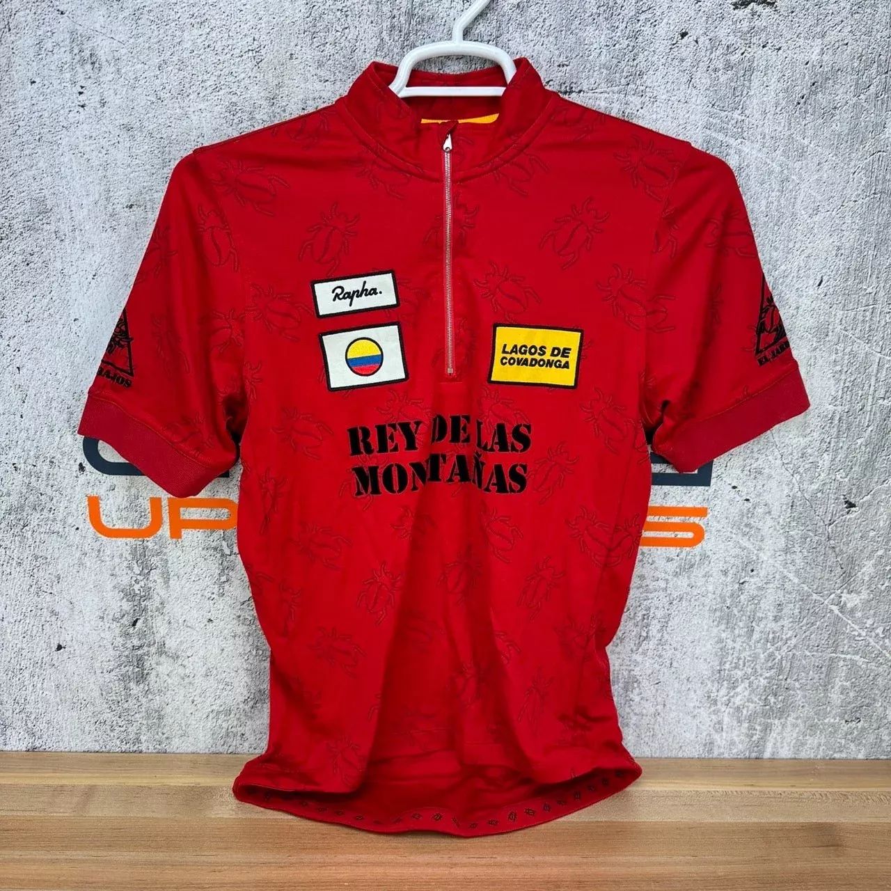 Rapha 2017 Colombia Quarter Zip Men's Large Red Cycling Jersey